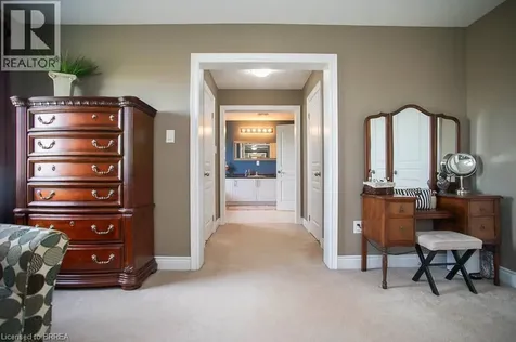 10 Bisset Avenue Brantford ON N3T 0H2