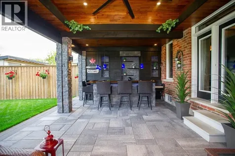 10 Bisset Avenue Brantford ON N3T 0H2