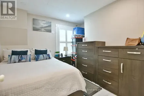256 Ontario Street Collingwood ON L9Y 1M9