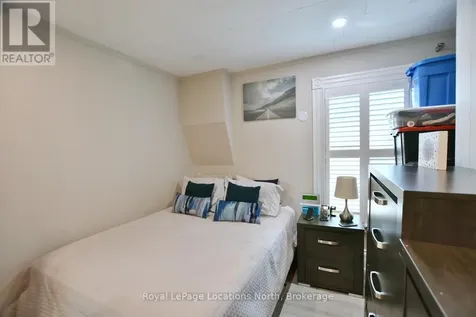 256 Ontario Street Collingwood ON L9Y 1M9