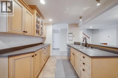 205 Whisper Creek Circle Tecumseh ON N9K 1G3
