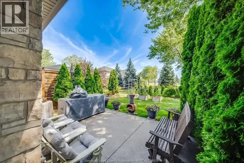 205 Whisper Creek Circle Tecumseh ON N9K 1G3