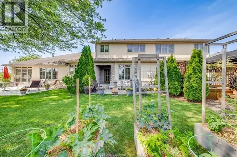 205 Whisper Creek Circle Tecumseh ON N9K 1G3