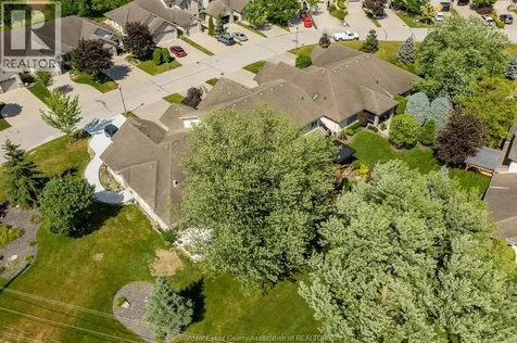 205 Whisper Creek Circle Tecumseh ON N9K 1G3