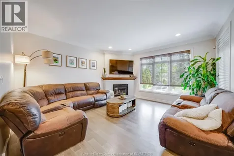 205 Whisper Creek Circle Tecumseh ON N9K 1G3