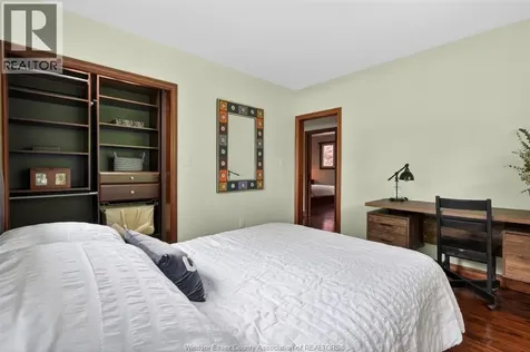 421 Arlington Tecumseh ON N8N 2K1