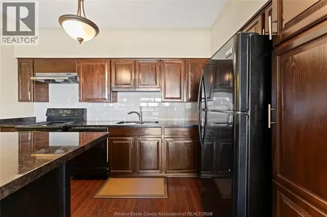 3663 Riverside Drive Windsor ON N8Y 4V3