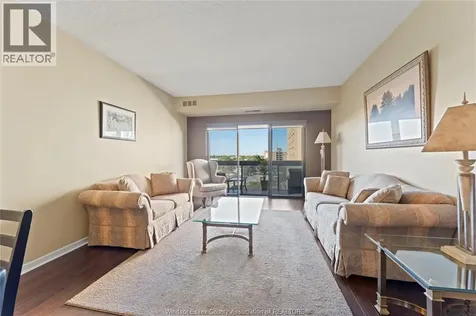 3663 Riverside Drive Windsor ON N8Y 4V3