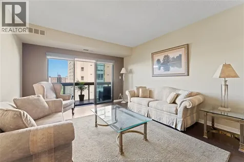 3663 Riverside Drive Windsor ON N8Y 4V3
