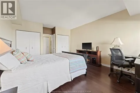 3663 Riverside Drive Windsor ON N8Y 4V3