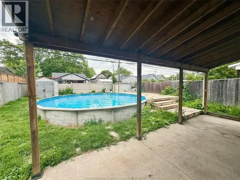 1825 Tourangeau Road Windsor ON N8W 4N2