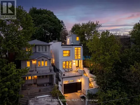 35 Beechwood Drive Toronto (broadview North) ON M4K 3H7