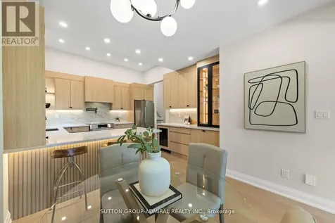 35 Beechwood Drive Toronto (broadview North) ON M4K 3H7