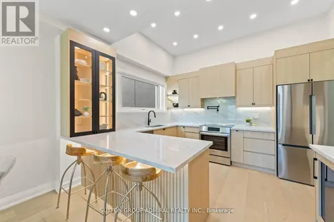 35 Beechwood Drive Toronto (broadview North) ON M4K 3H7