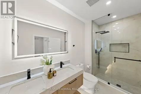 35 Beechwood Drive Toronto (broadview North) ON M4K 3H7