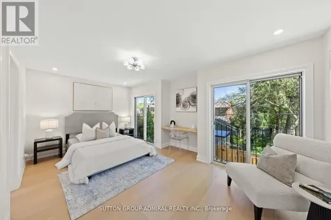 35 Beechwood Drive Toronto (broadview North) ON M4K 3H7