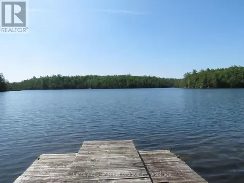 245 Fr 330 Trent Lakes ON K0M 1R0