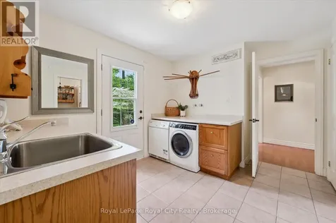 135 Hume Road Puslinch ON N0B 2J0