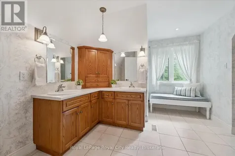 135 Hume Road Puslinch ON N0B 2J0