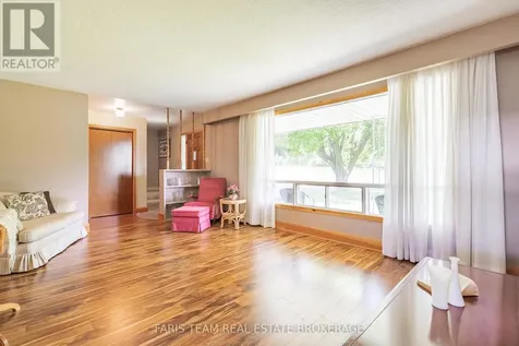 2966 George Johnston Road Springwater ON L9X 1T8