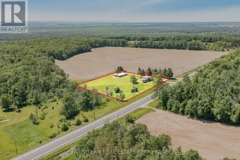 2966 George Johnston Road Springwater ON L9X 1T8