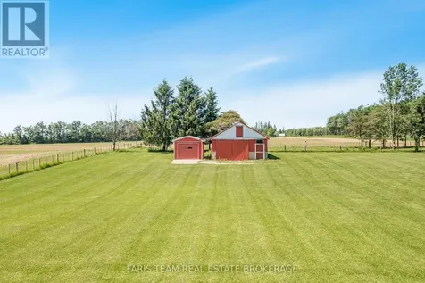 2966 George Johnston Road Springwater ON L9X 1T8