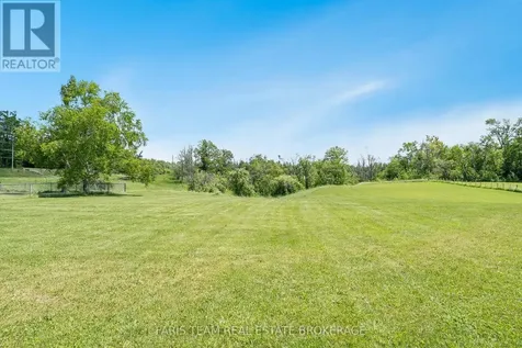 2966 George Johnston Road Springwater ON L9X 1T8