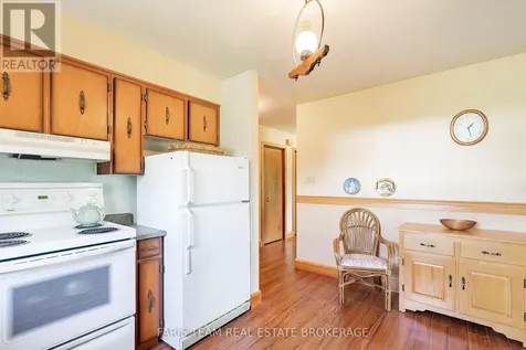 2966 George Johnston Road Springwater ON L9X 1T8