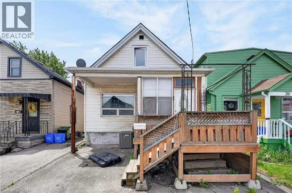 28 Cambridge Avenue Hamilton ON L8H 1T5