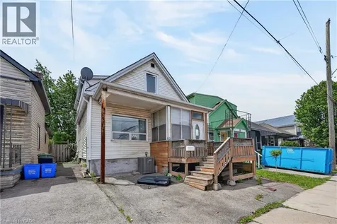 28 Cambridge Avenue Hamilton ON L8H 1T5