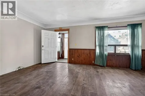28 Cambridge Avenue Hamilton ON L8H 1T5