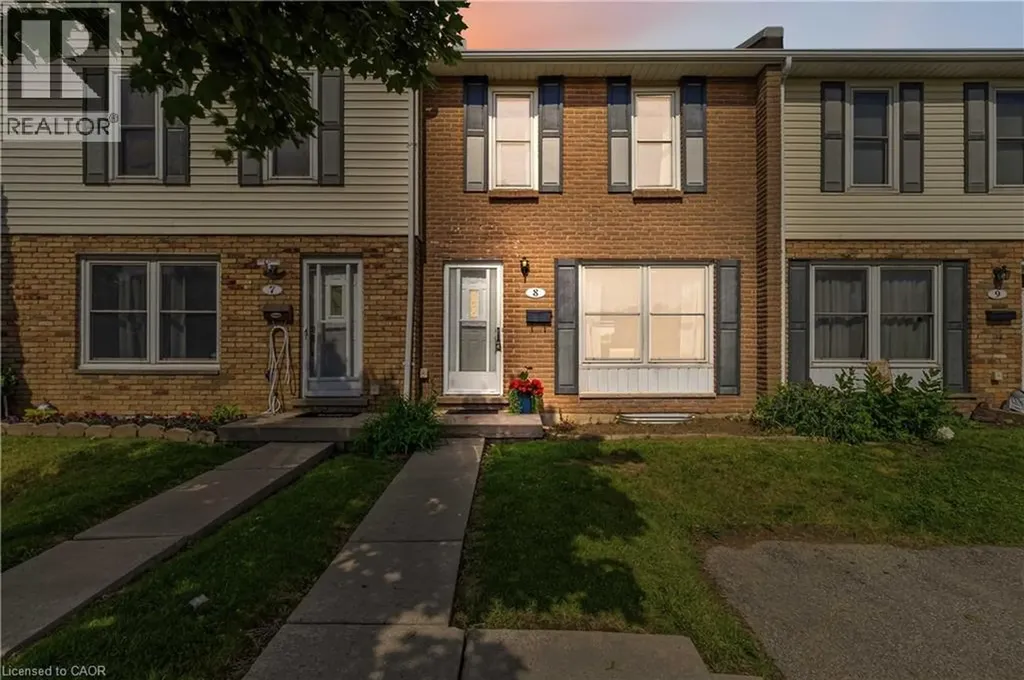 596 Grey Street Brantford ON N3S 4Y1