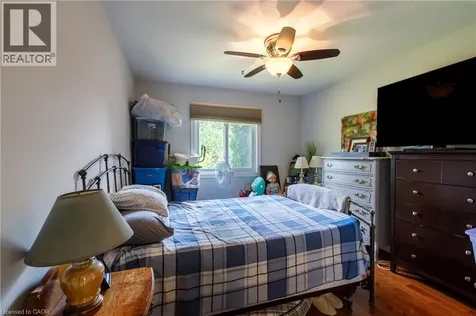 907 Doon Village Road Kitchener ON N2P 1A1