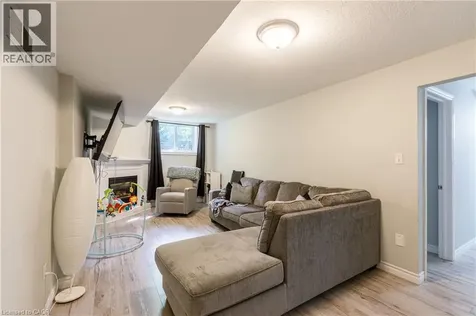 907 Doon Village Road Kitchener ON N2P 1A1