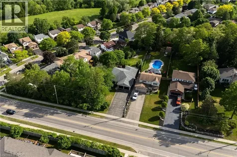 907 Doon Village Road Kitchener ON N2P 1A1