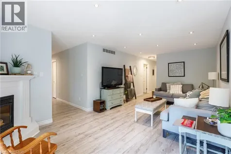 907 Doon Village Road Kitchener ON N2P 1A1