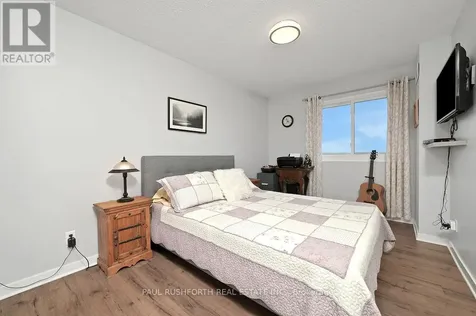 1599 Lassiter Terrace Ottawa ON K1J 8R6