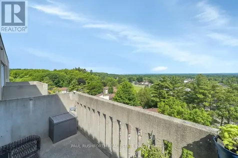 1599 Lassiter Terrace Ottawa ON K1J 8R6
