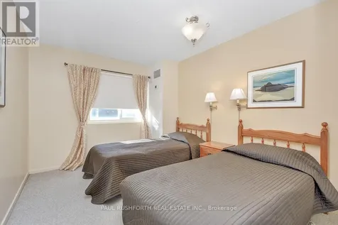 1599 Lassiter Terrace Ottawa ON K1J 8R6