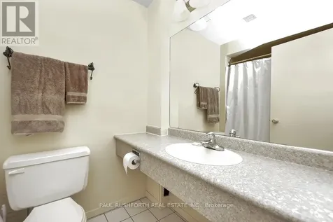 1599 Lassiter Terrace Ottawa ON K1J 8R6