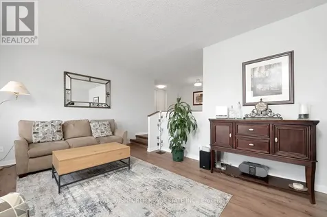 1599 Lassiter Terrace Ottawa ON K1J 8R6