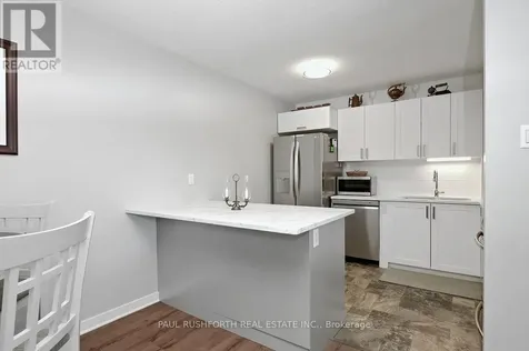 1599 Lassiter Terrace Ottawa ON K1J 8R6