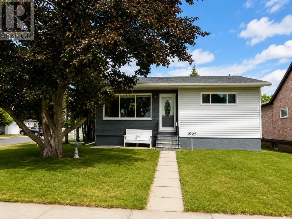 1022 Christie Ave N Fort Frances ON P9A 2G6