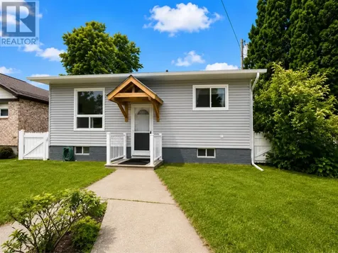 1022 Christie Ave N Fort Frances ON P9A 2G6