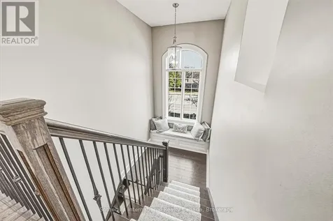 476 Patricia Drive Burlington (bayview) ON L7T 1K2