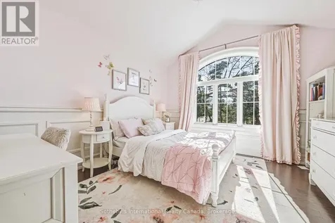 476 Patricia Drive Burlington (bayview) ON L7T 1K2