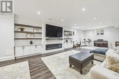 476 Patricia Drive Burlington (bayview) ON L7T 1K2