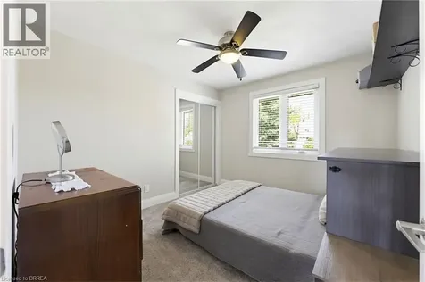24 Magnolia Street Brantford ON N3R 1P8