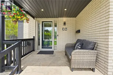 24 Magnolia Street Brantford ON N3R 1P8