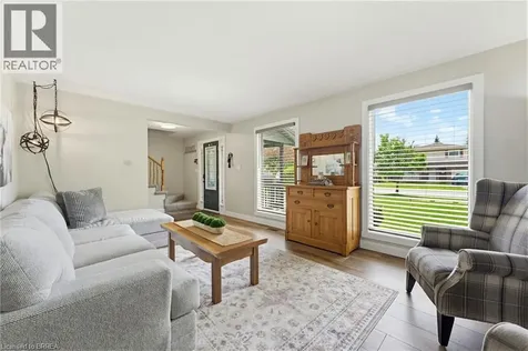 24 Magnolia Street Brantford ON N3R 1P8